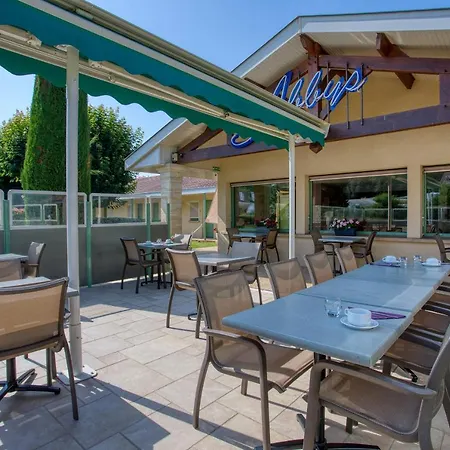 Abbys Hotel 2*