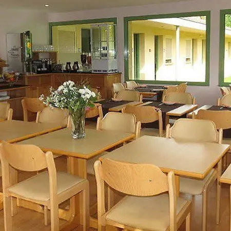 Abbys Hotel 2*